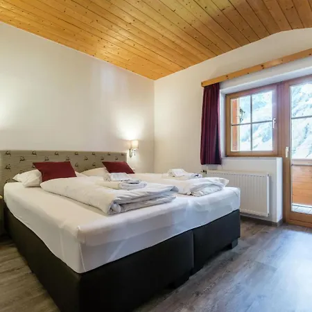 Chalet Barney Xl